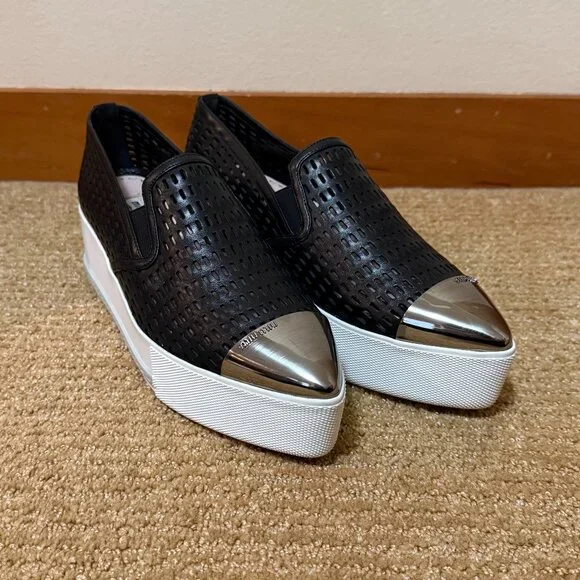 Miu Miu Black Leather Platform sneakere with metal cap toe Miu Miu Metal Cap Toe Tie Bow Black Leather Slip On Sneaker  main image 3
